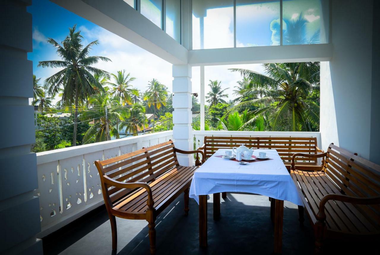 Hikka Ocean Resort Hikkaduwa Extérieur photo