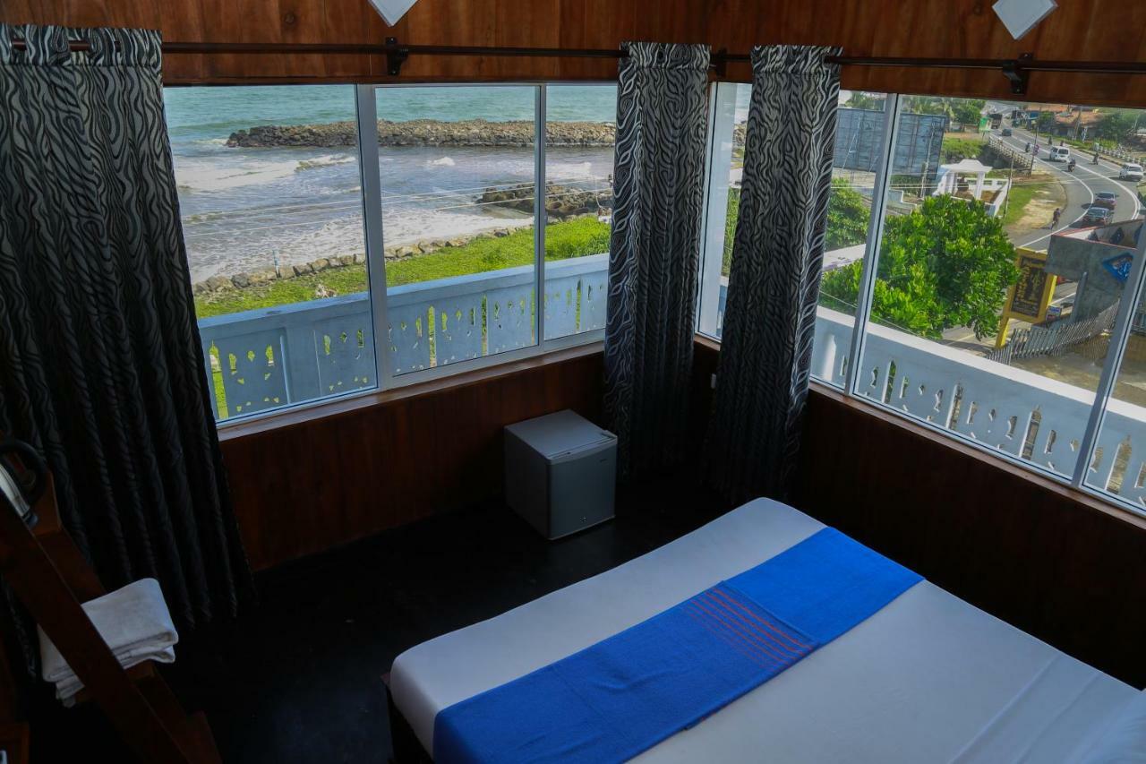 Hikka Ocean Resort Hikkaduwa Extérieur photo