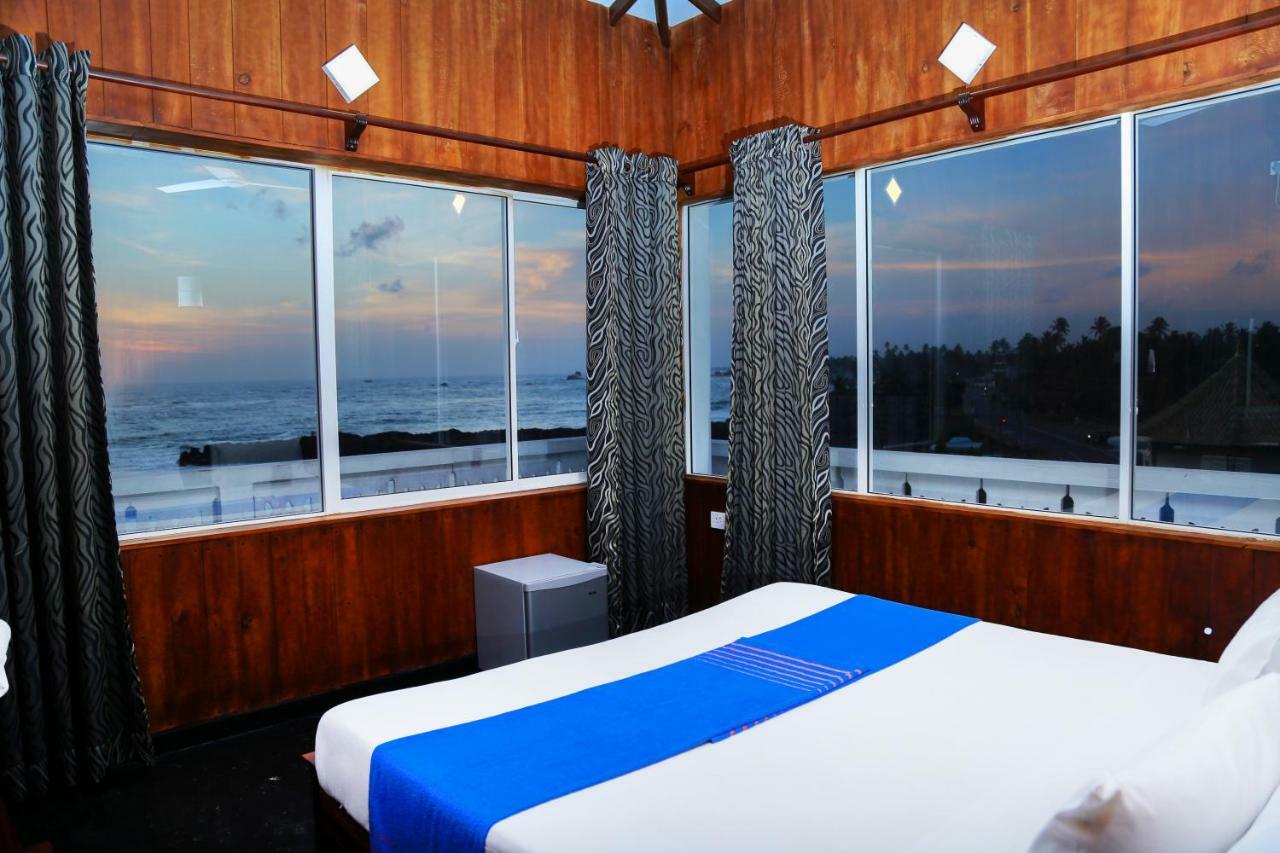 Hikka Ocean Resort Hikkaduwa Extérieur photo