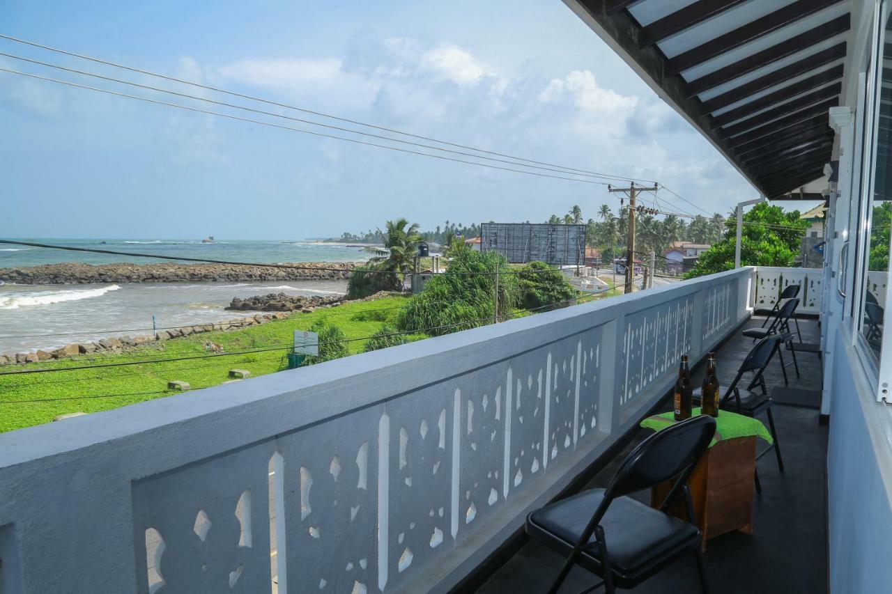 Hikka Ocean Resort Hikkaduwa Extérieur photo